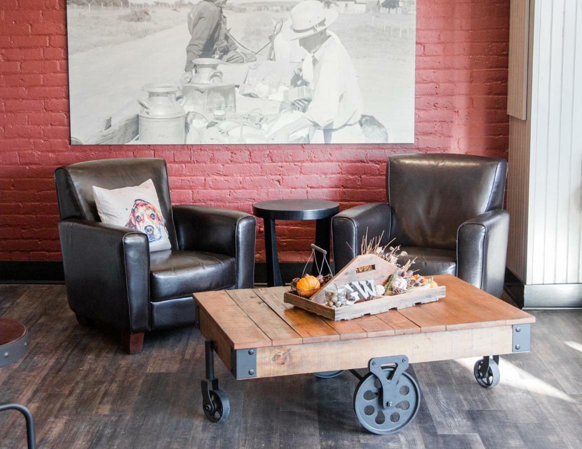 Gibson'S Warehouse Apartment Staunton Ngoại thất bức ảnh